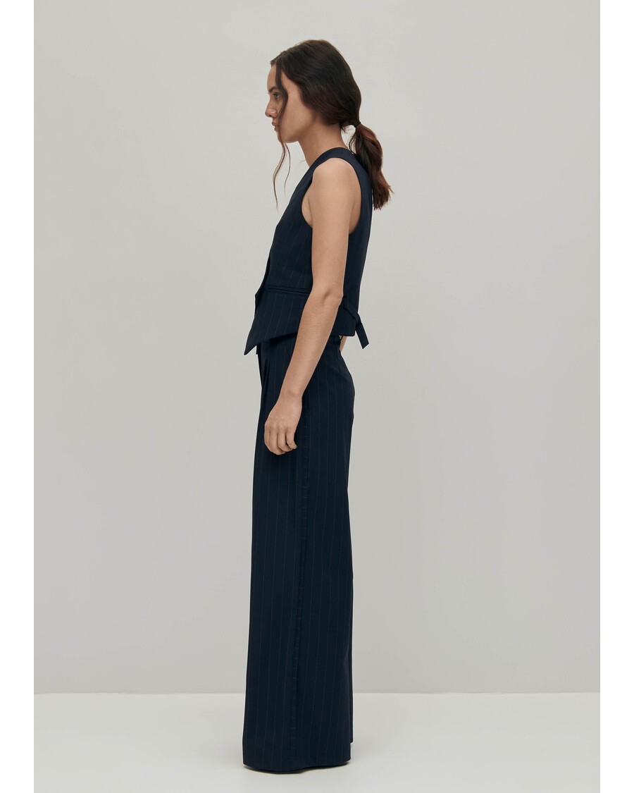 Alohas Poppy Navy Vest