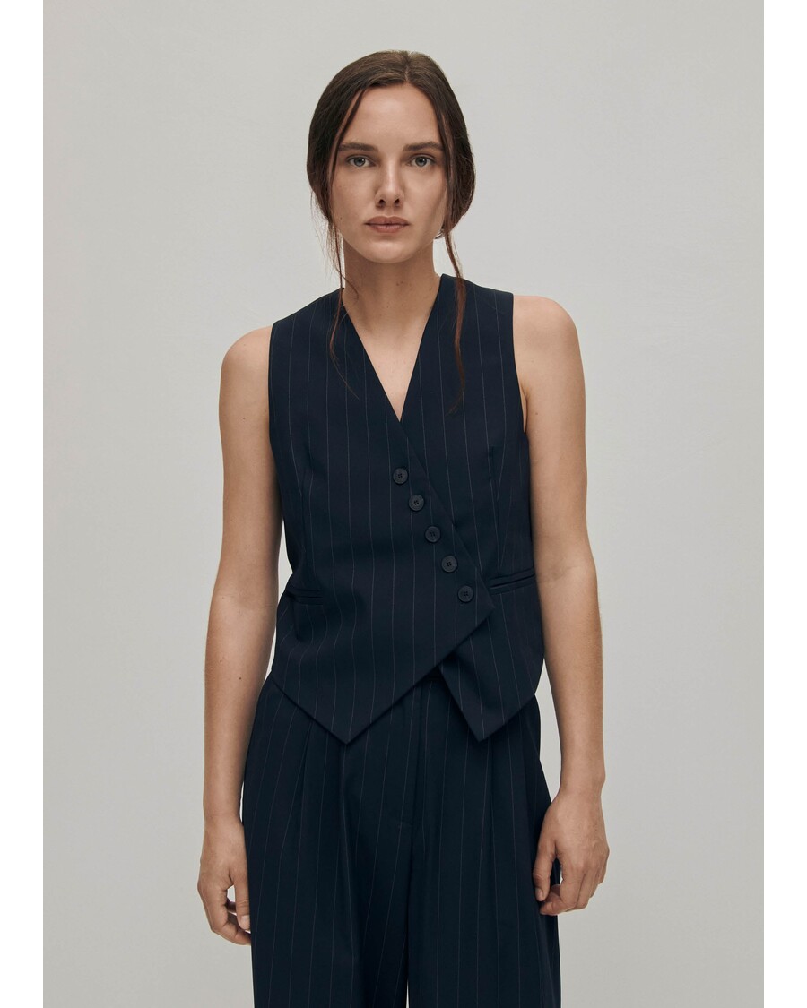 Alohas Poppy Navy Vest