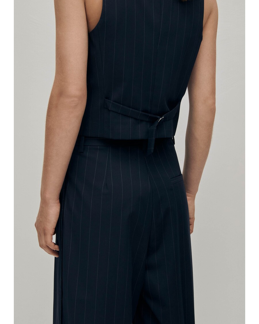 Alohas Poppy Navy Vest