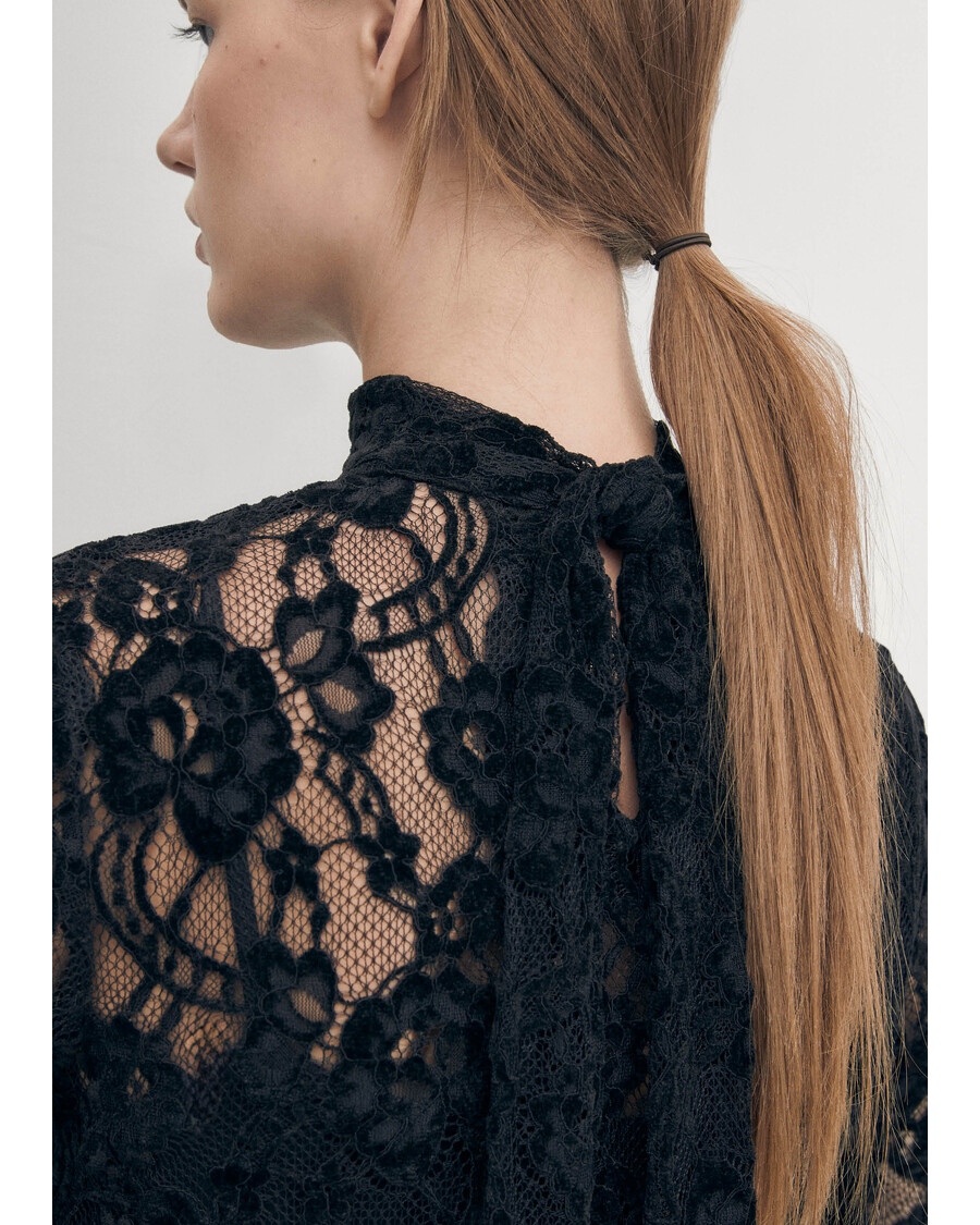 Alohas Tiban Lace Black Dress