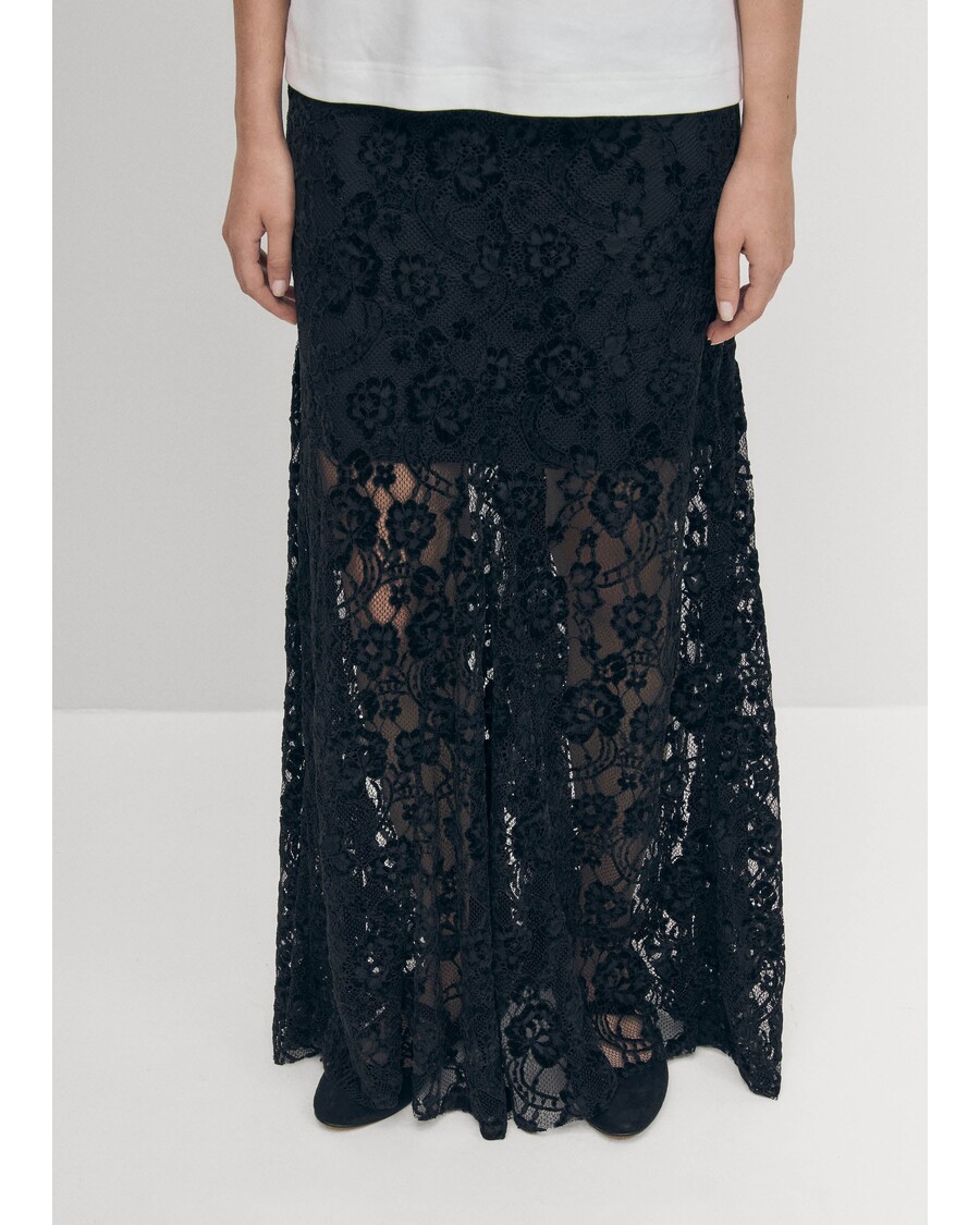 Alohas Bundi Lace Black Skirt