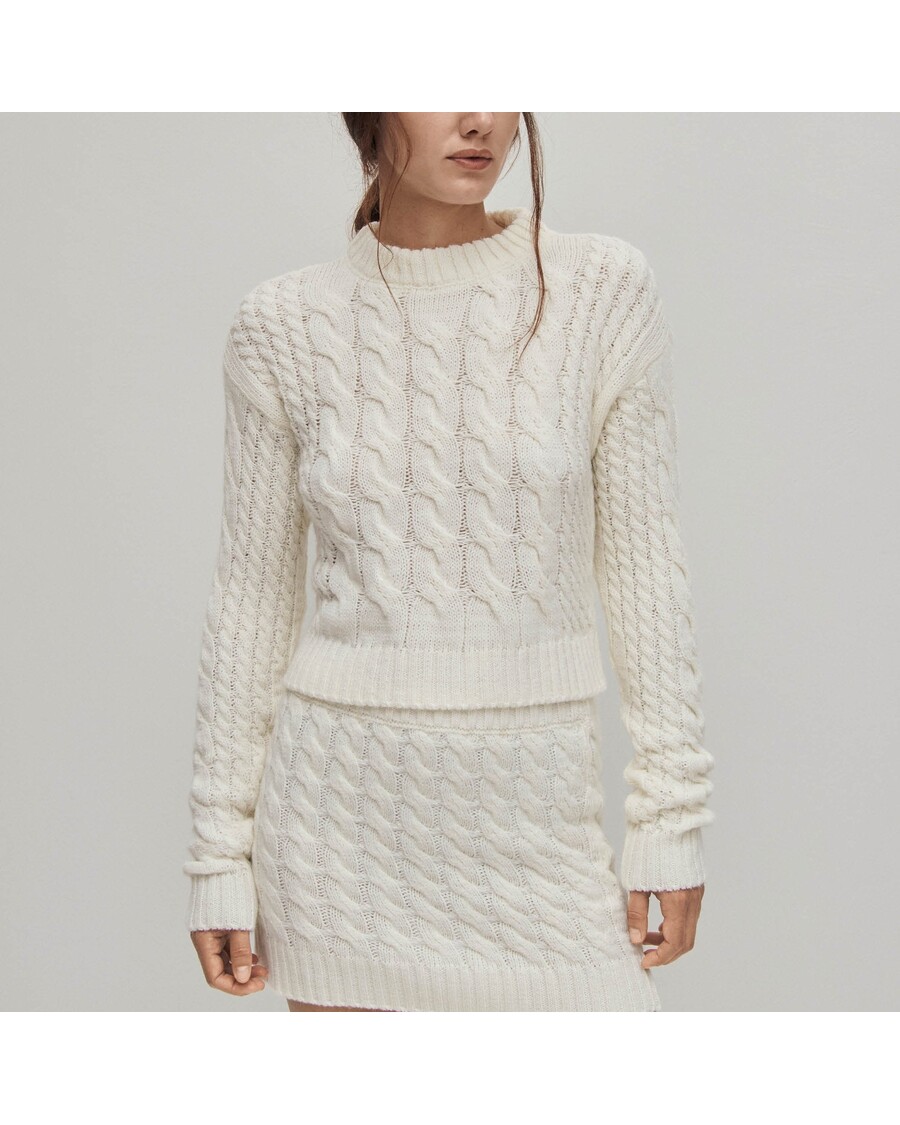 Alohas Blossom White Tricot Sweater