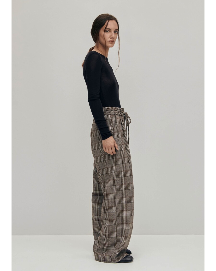 Alohas Kathy Checks Brown Pants