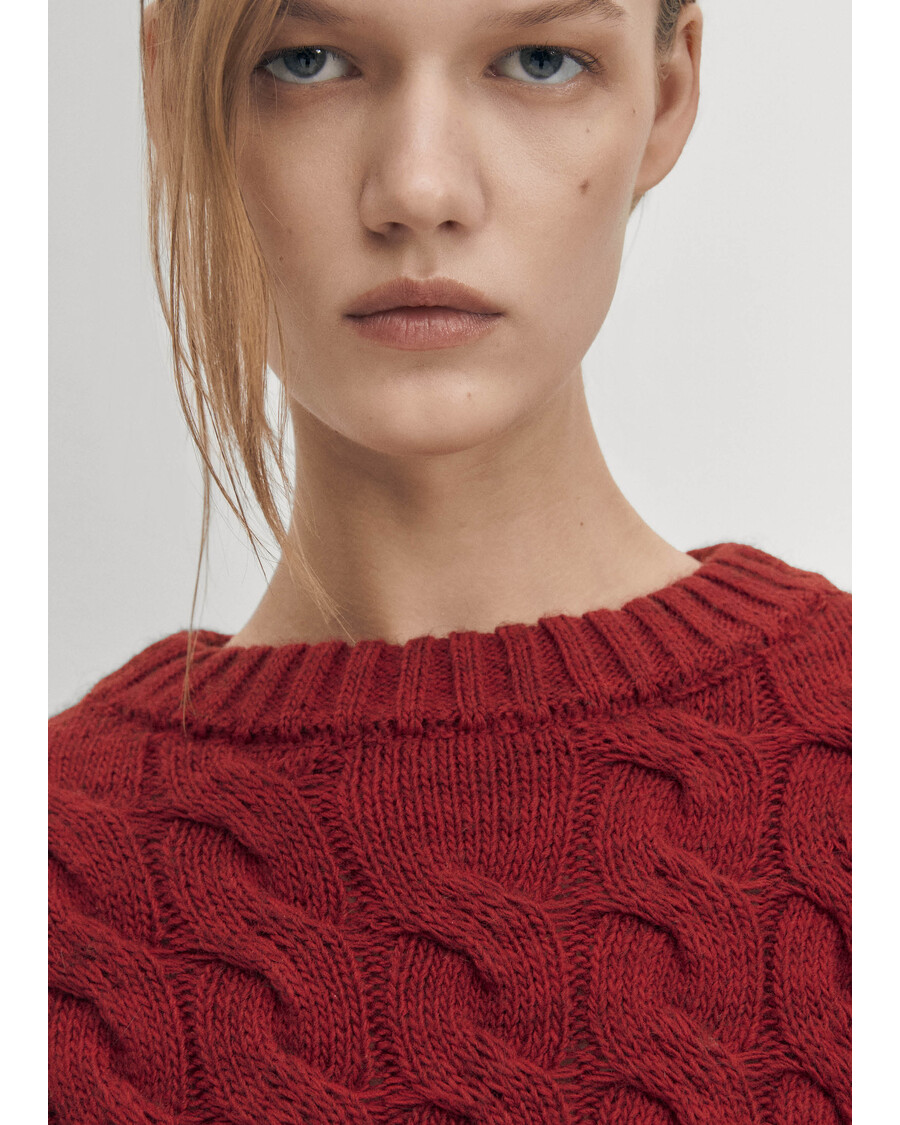 Alohas Blossom Red Tricot Sweater