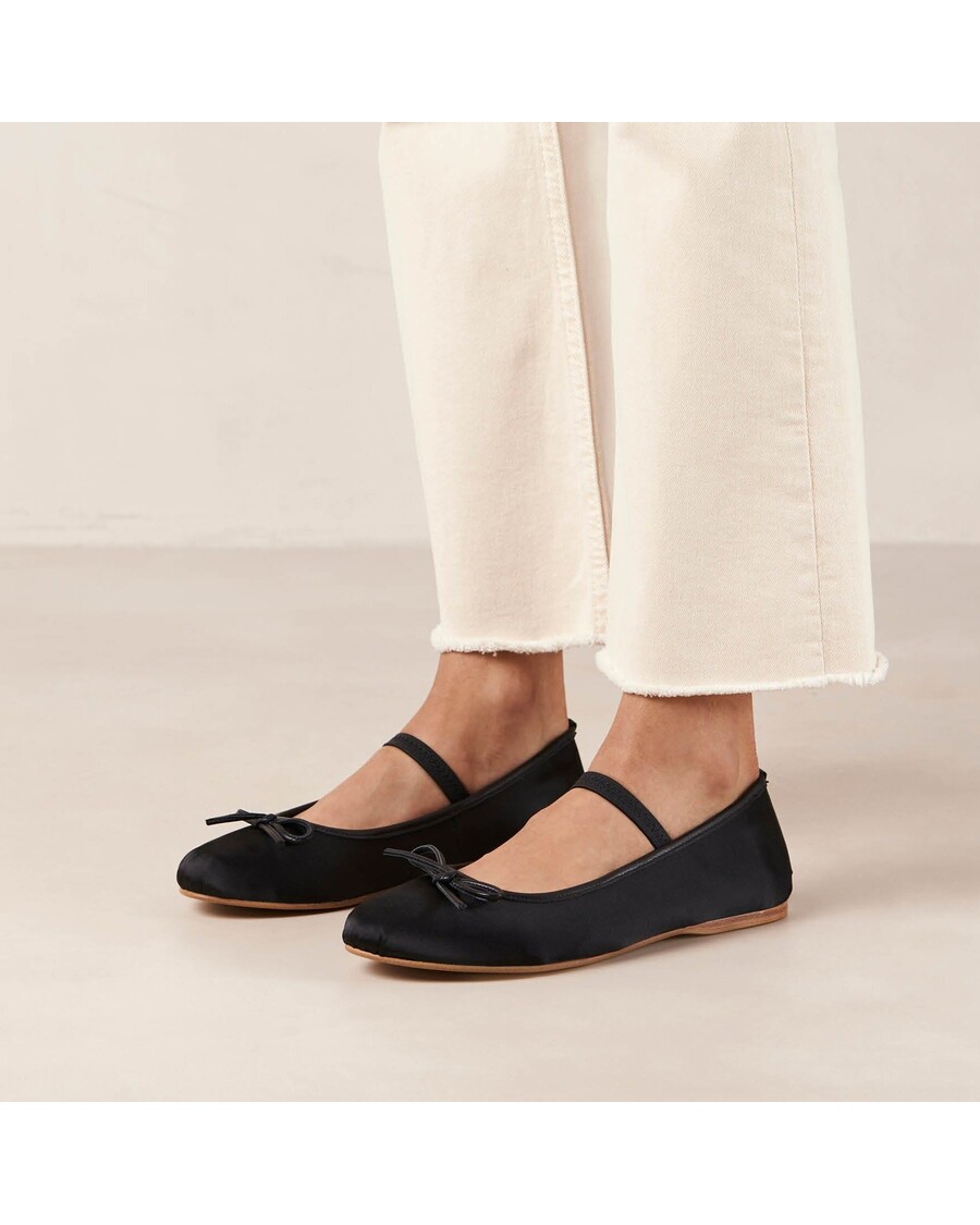 Alohas Odette Black Ballet Flats