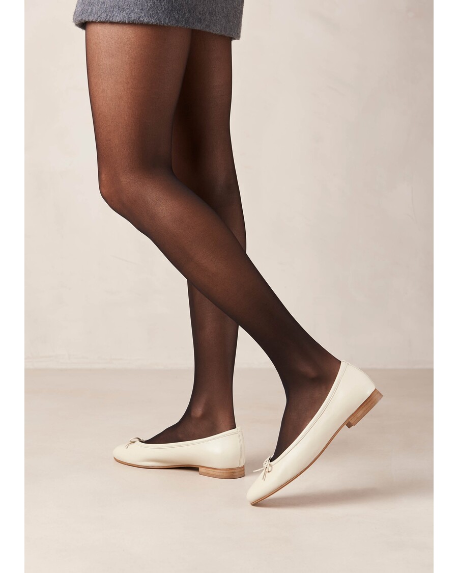 آپارتمان باله چرم کرم آلوهاس اوریانا