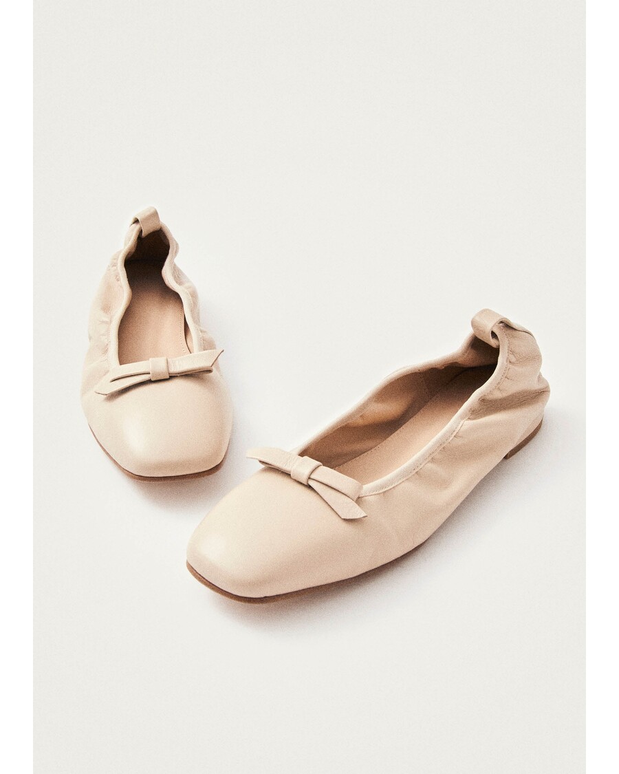 Alohas Freya Balletlejligheder I Creme Læder