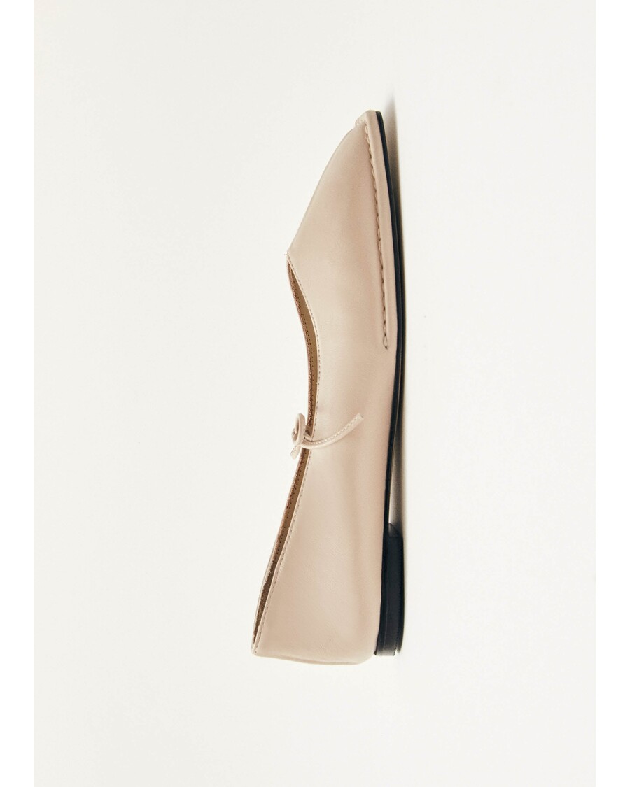 Alohas Sway Cream Leather Ballet Flats