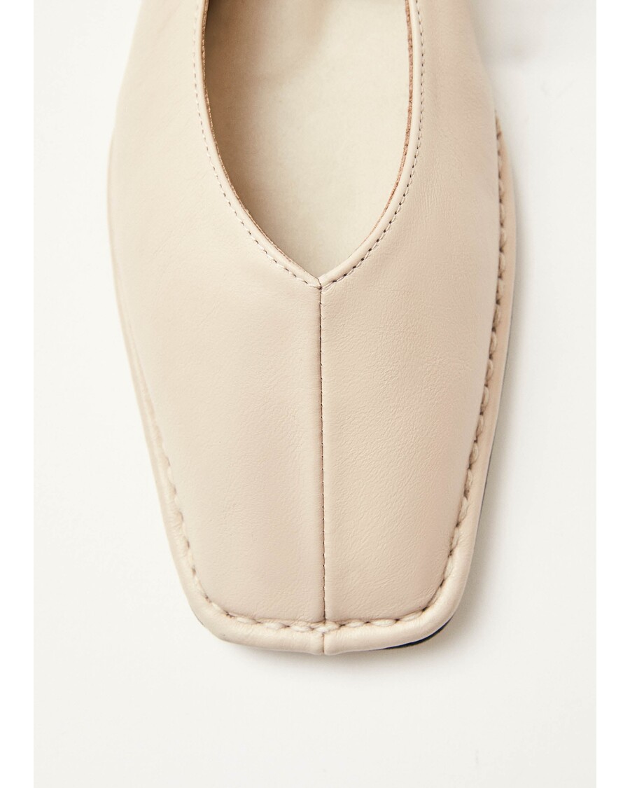 Alohas Sway Cream Leather Ballet Flats