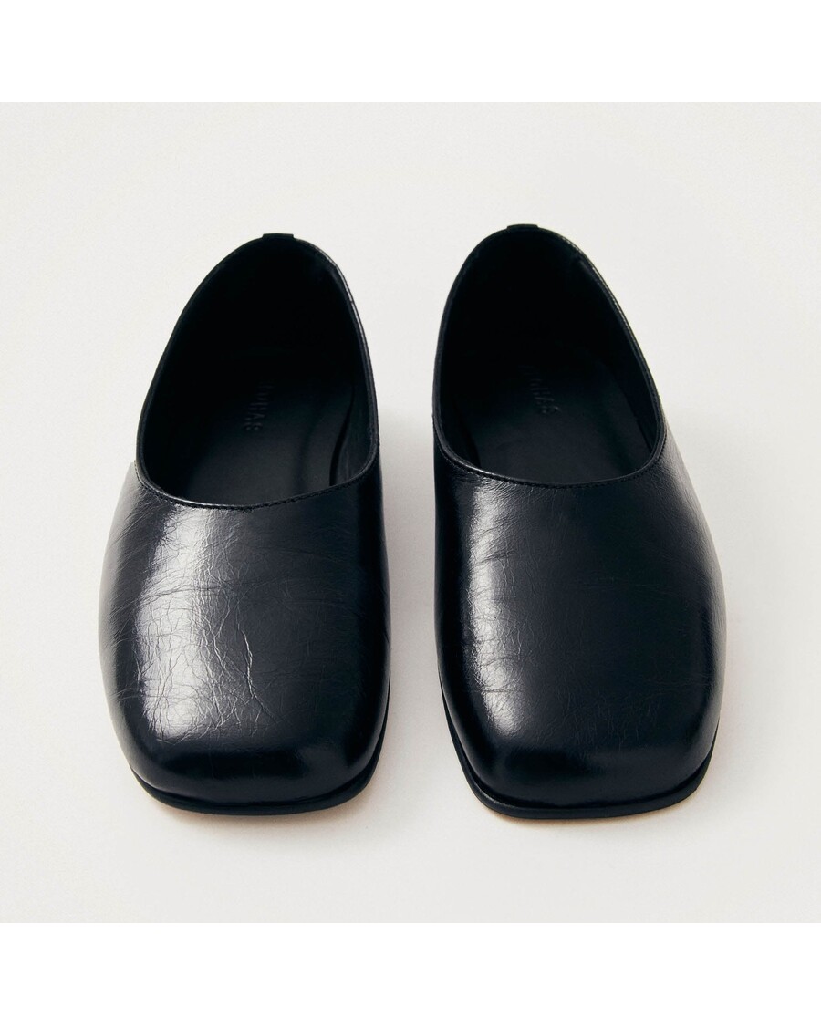 Alohas Edie Black Leather Ballet Flats