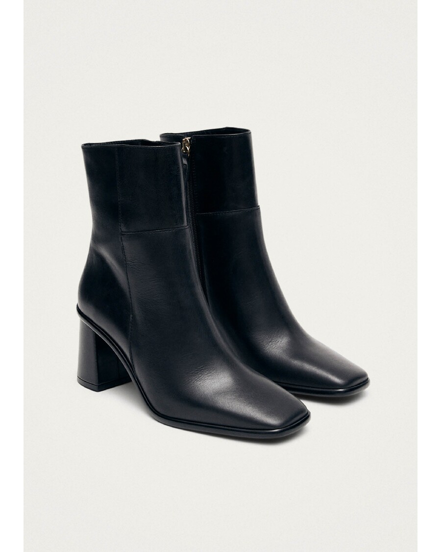 Alohas West Vintage Total Black Leather Ankle Boots