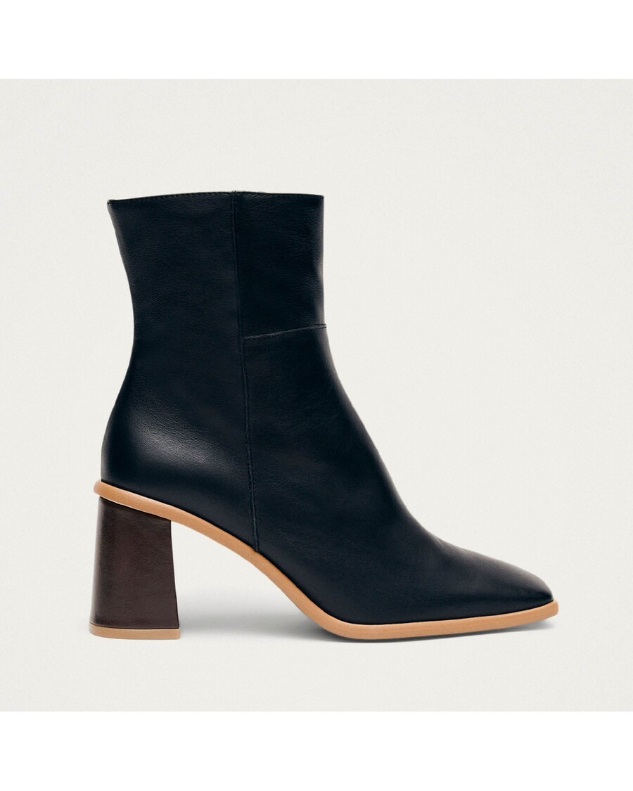 Alohas West Vintage Black Leather Ankle Boots