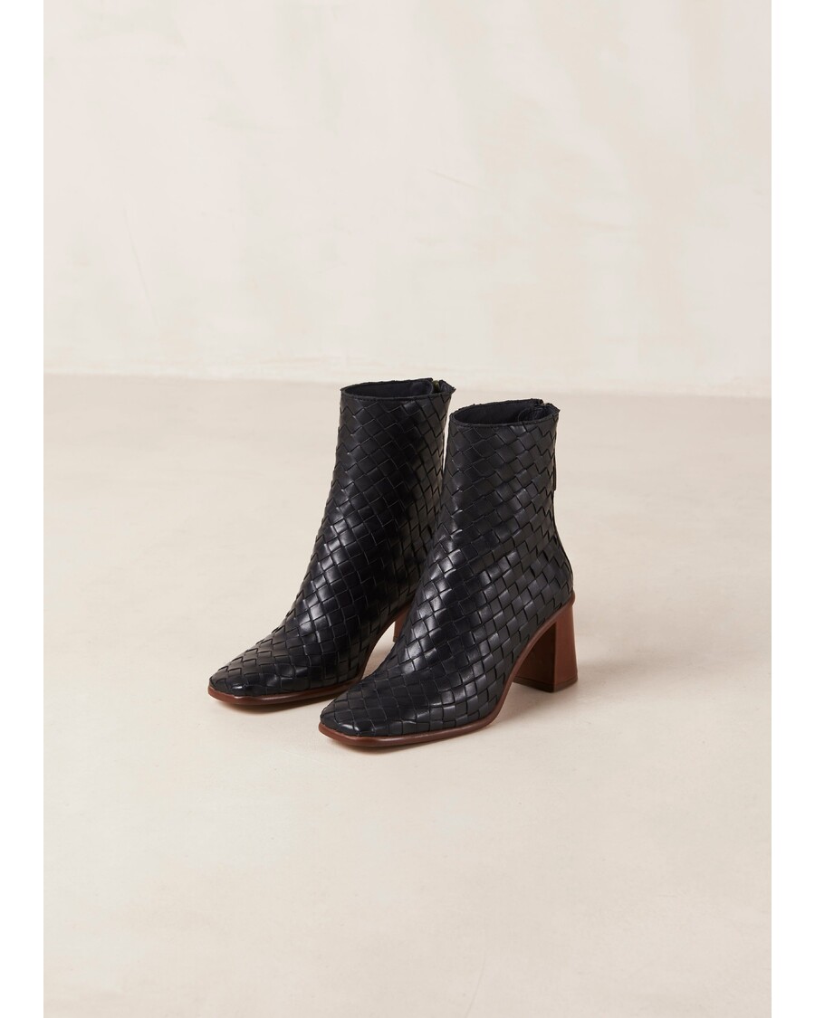 Alohas West Braided Black Leather Ankle Boots