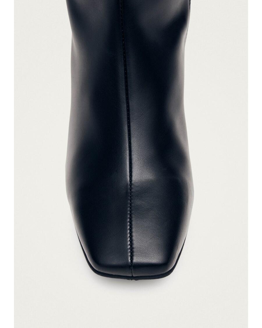 Alohas Chalk Black Vegan Leather Boots