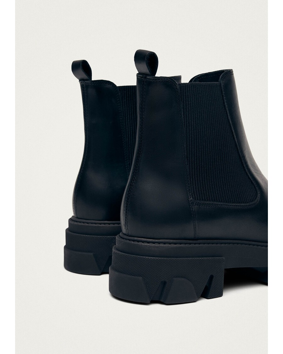 Alohas Berenice Black Leather Ankle Boots