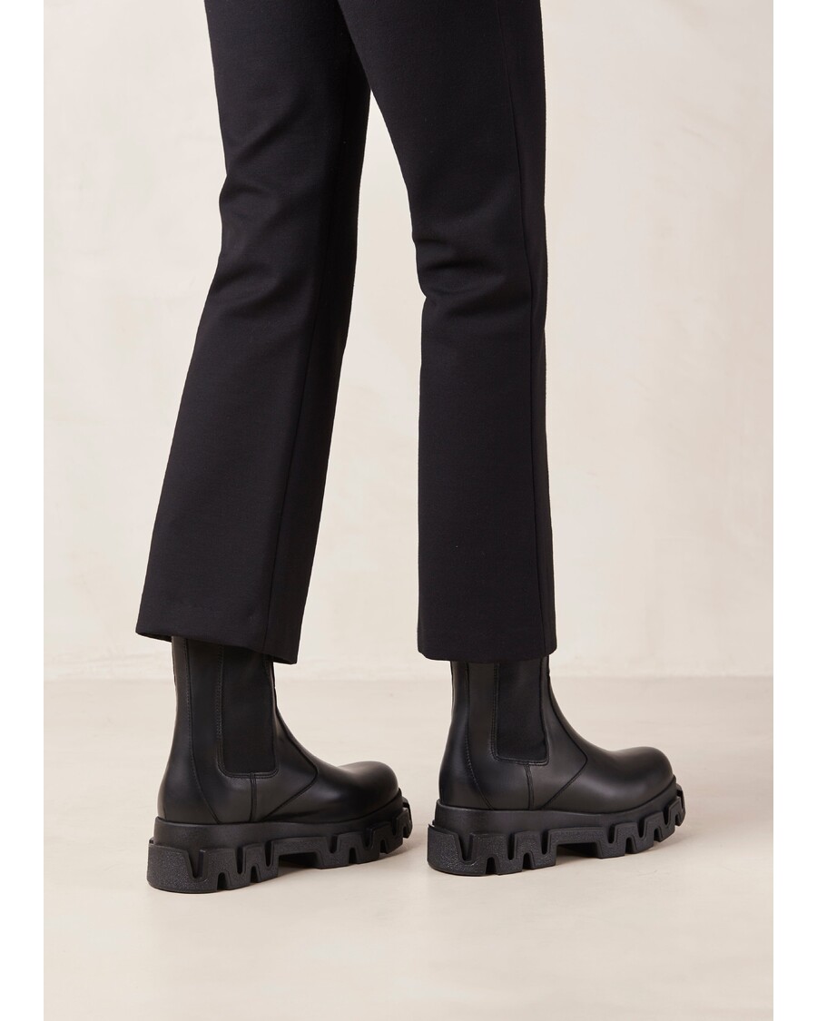 Alohas Anastasia Black Leather Ankle Boots