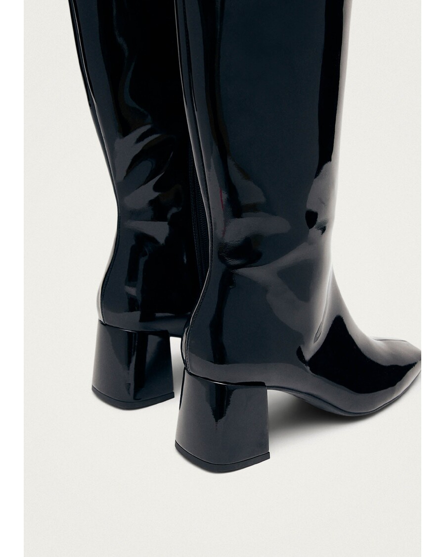 Alohas Chalk Onix Black Vegan Leather Boots