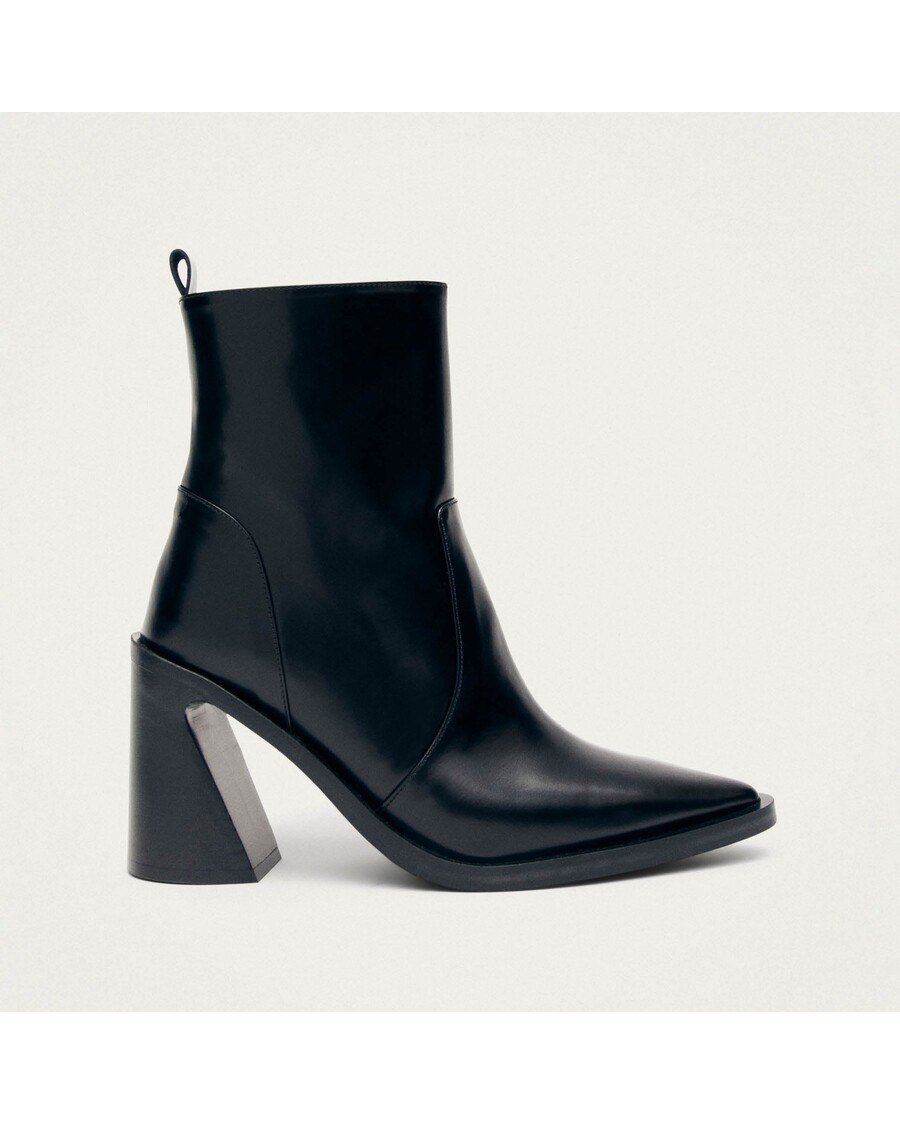 Alohas Haylo Black Leather Ankle Boots