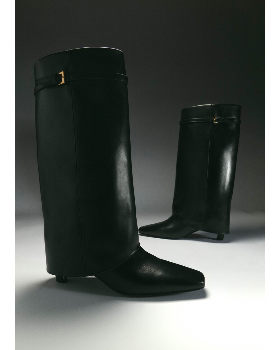 Alohas Evita Black Leather Boots