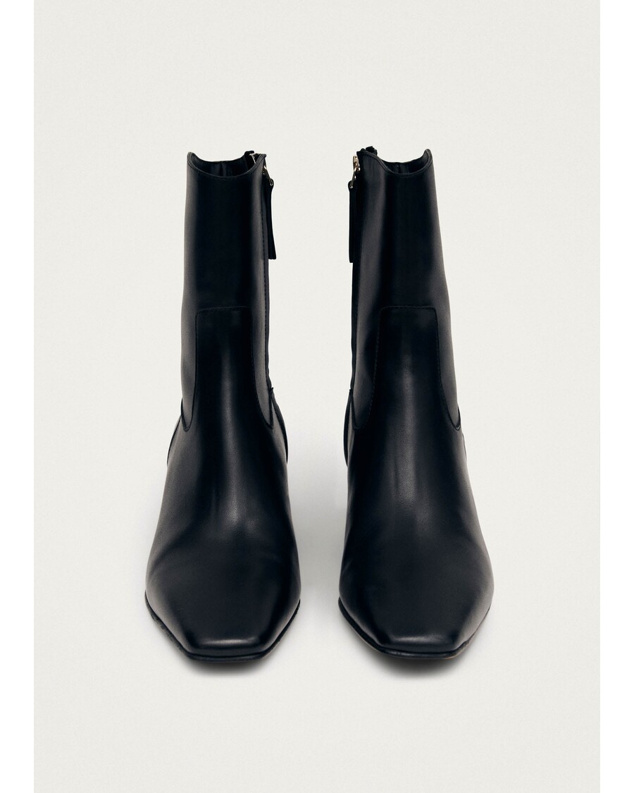 Alohas Nash Black Leather Ankle Boots