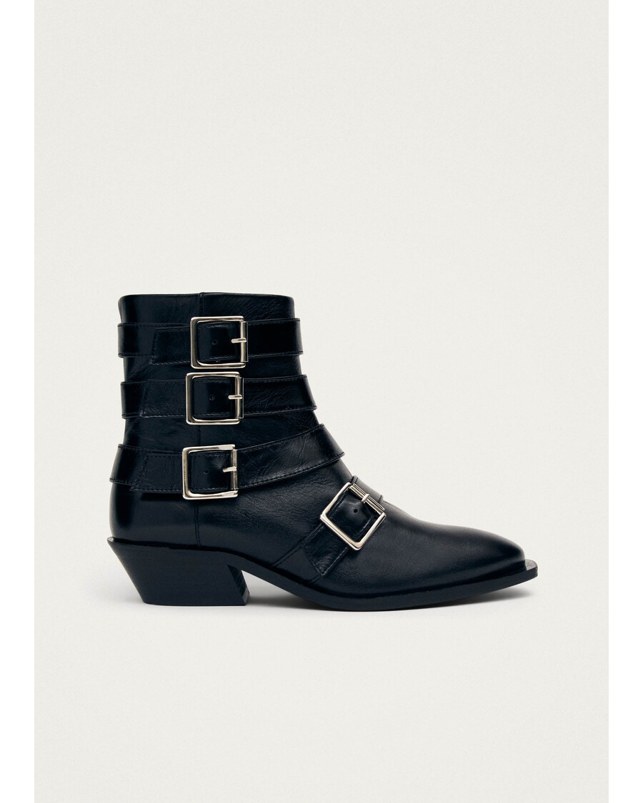 Alohas Eras Black Leather Ankle Boots
