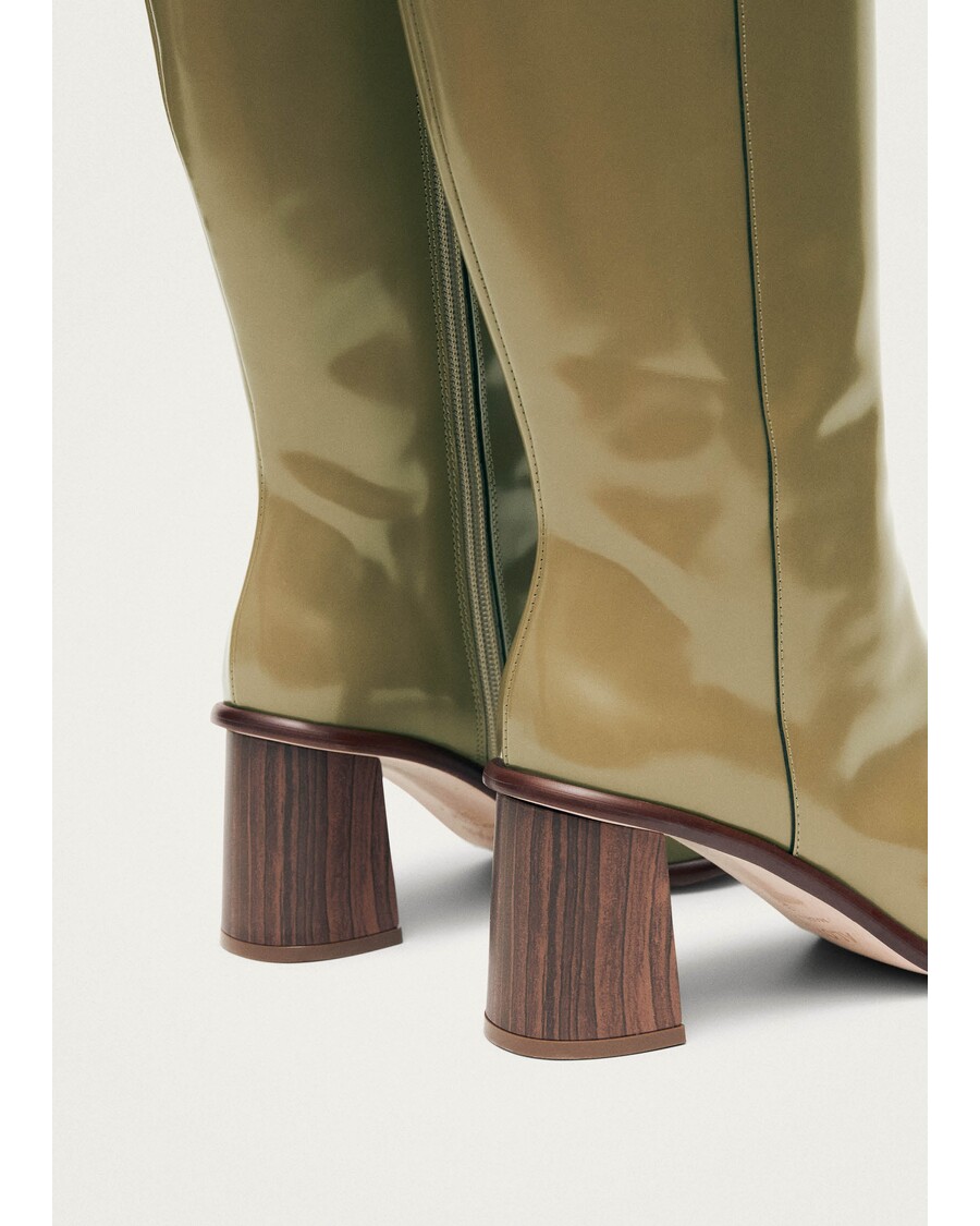 Alohas East Sleek Khaki Leather Boots