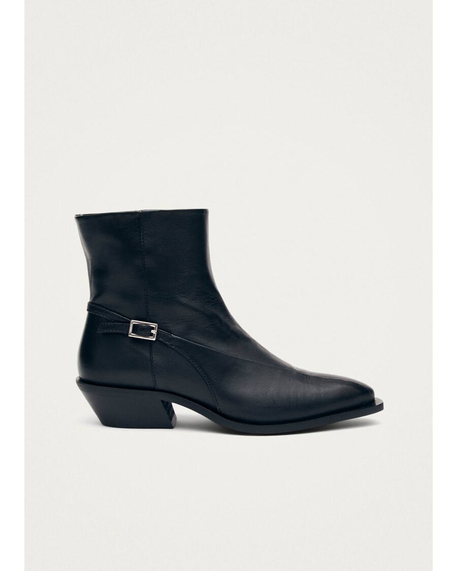 Alohas Lizzie Black Leather Ankle Boots