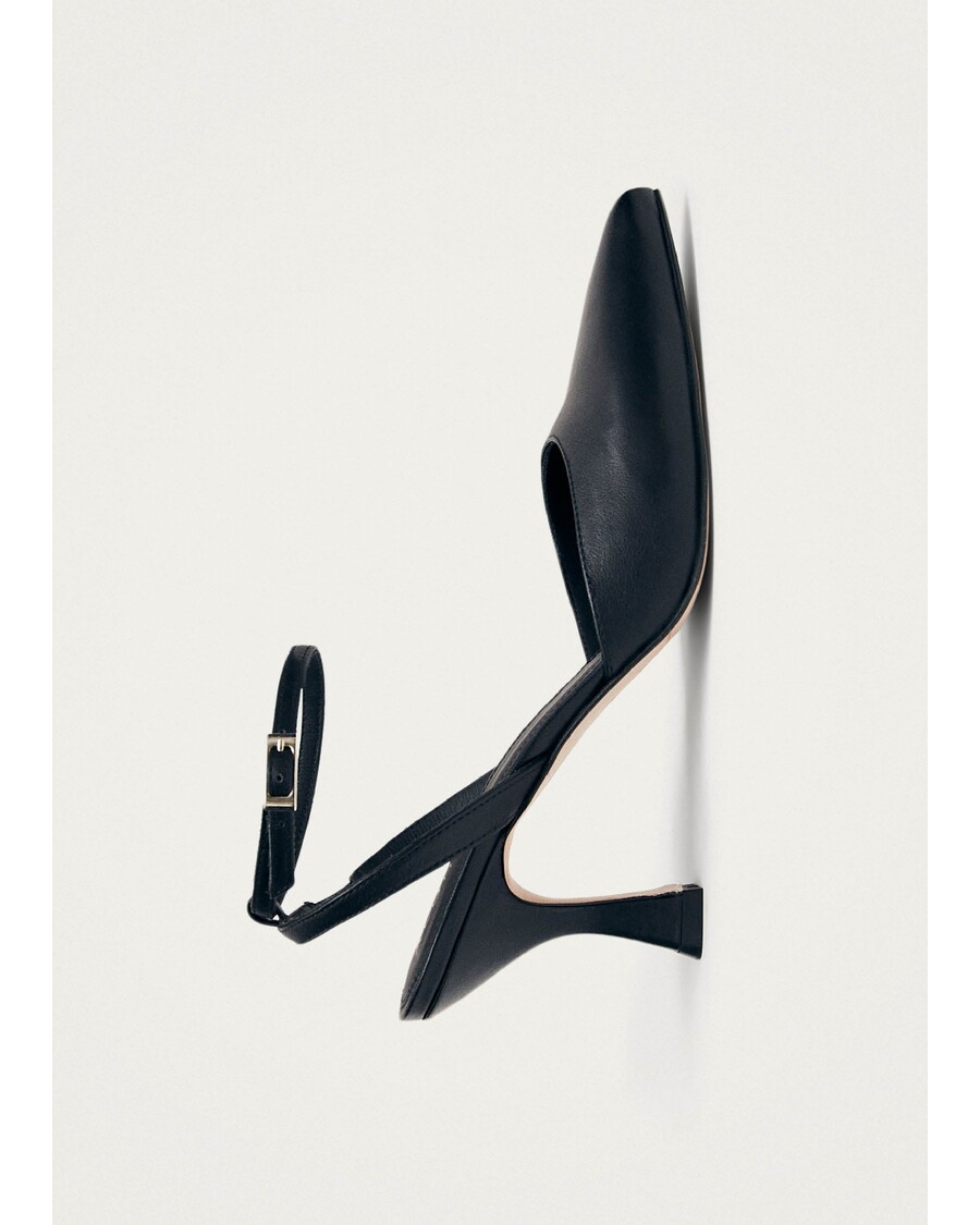Alohas Cinderella Black Leather Pumps