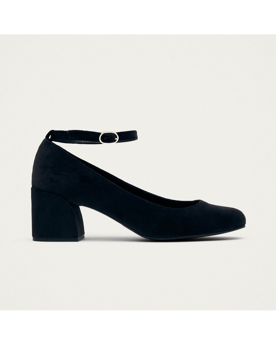 Alohas Antoine Velvet Black Pumps