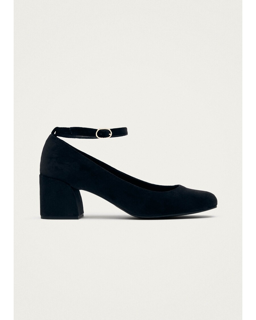 Alohas Antoine Velvet Black Pumps