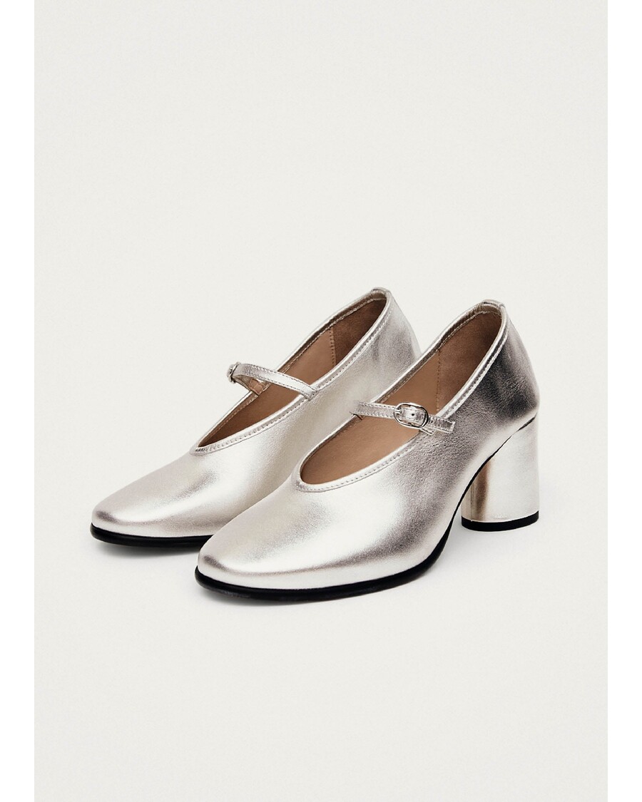 Alohas Esha Shimmer Silver Leather Pumps
