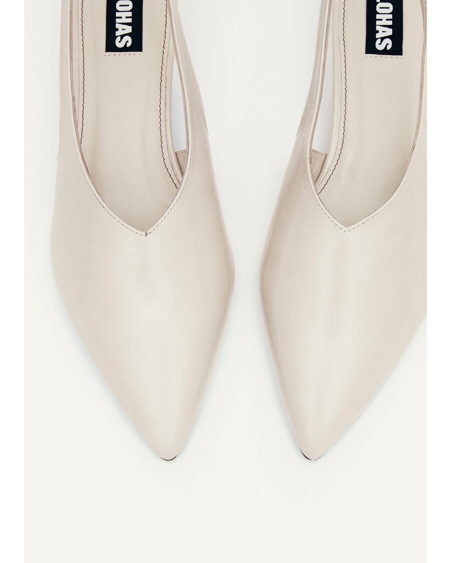 Alohas Eros Cream Leather Pumps
