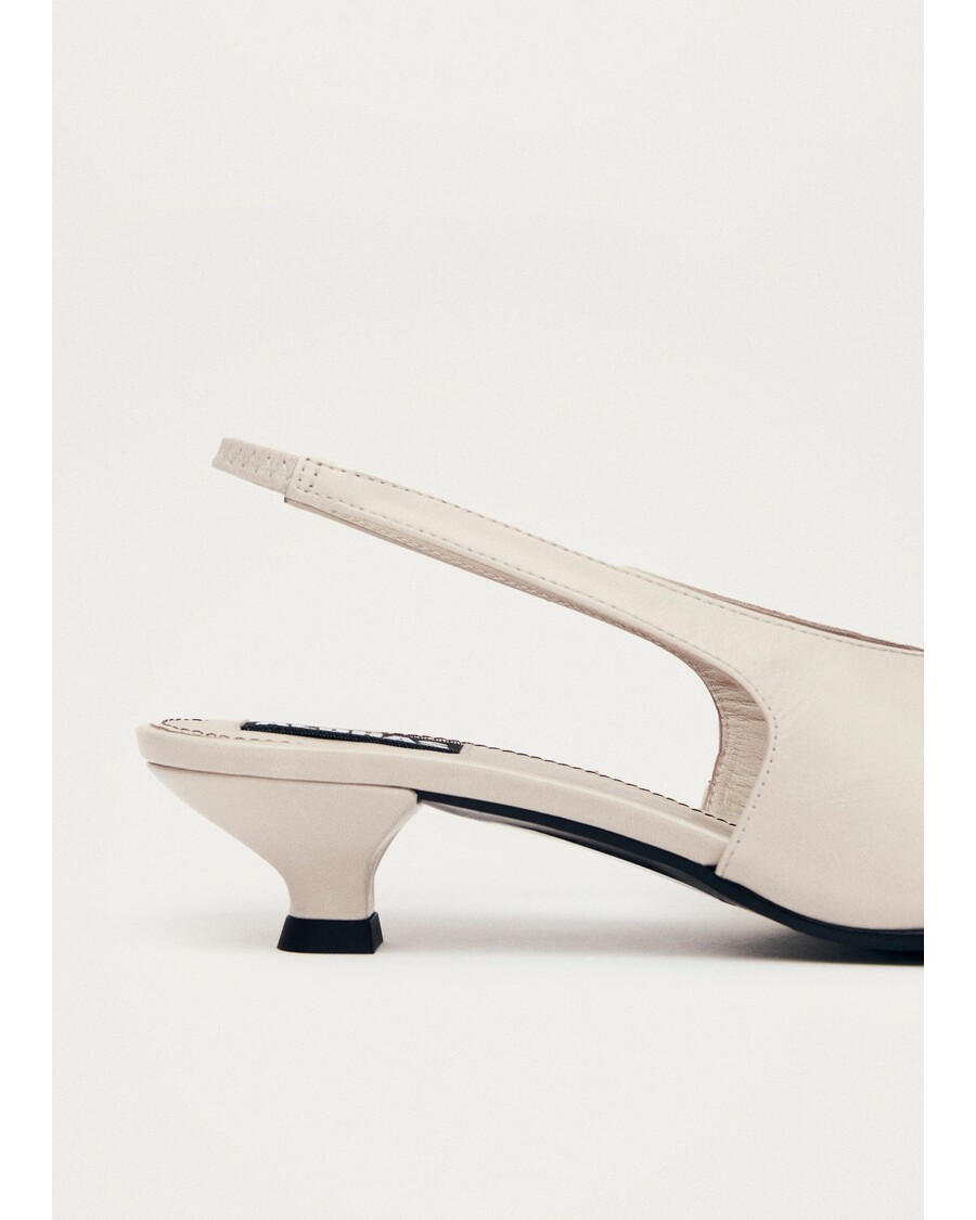 Alohas Eros Cream Leather Pumps