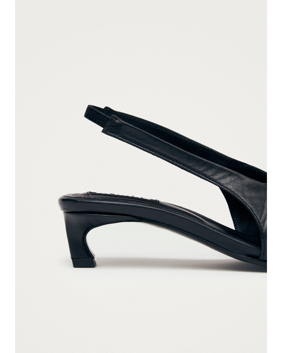 Alohas Evadne Black Leather Pumps