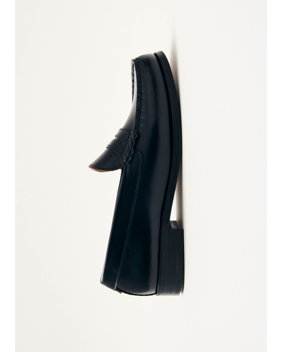 Alohas Rivet Black Leather Loafers