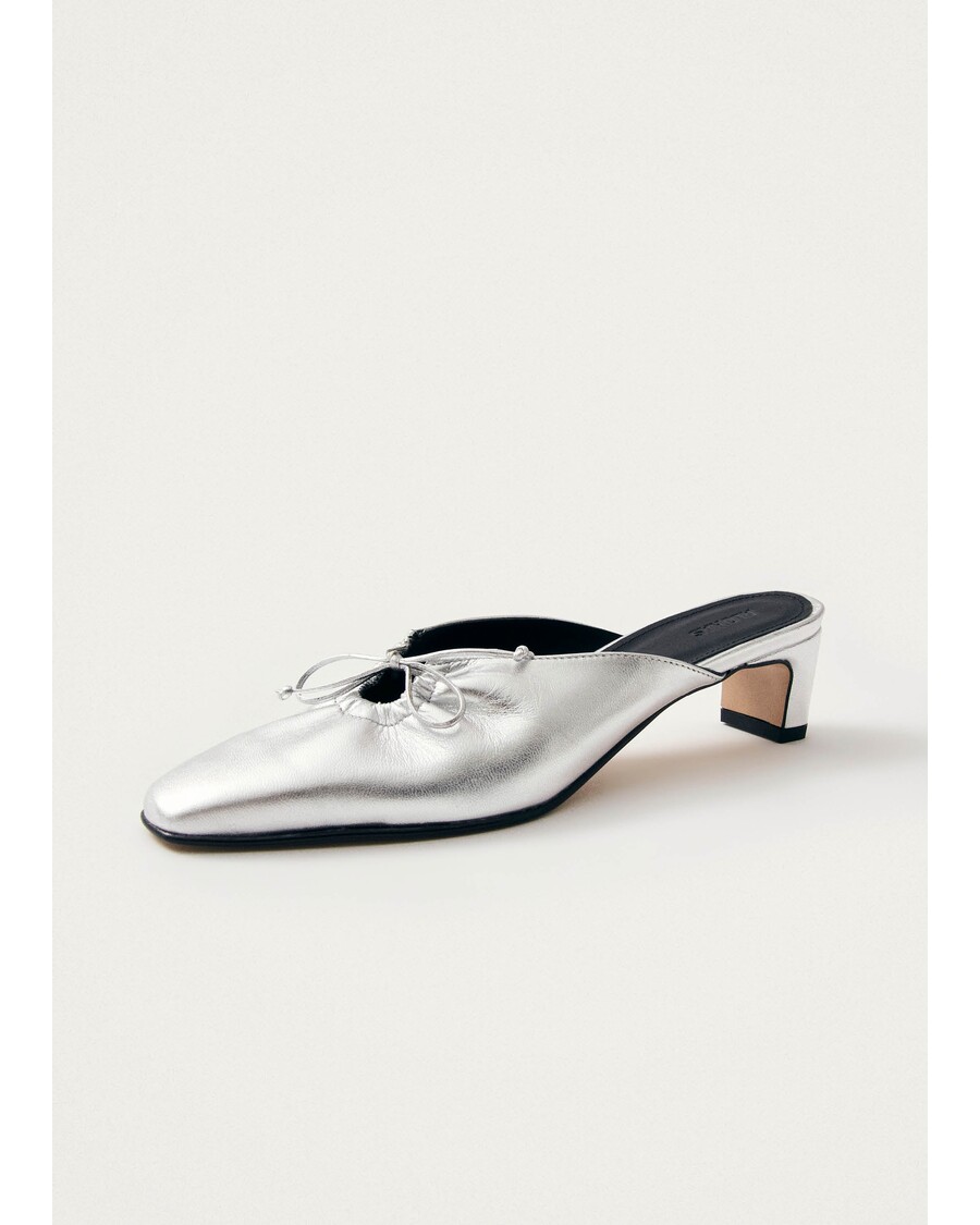 Alohas Amar Shimmer Silver Leather Mules