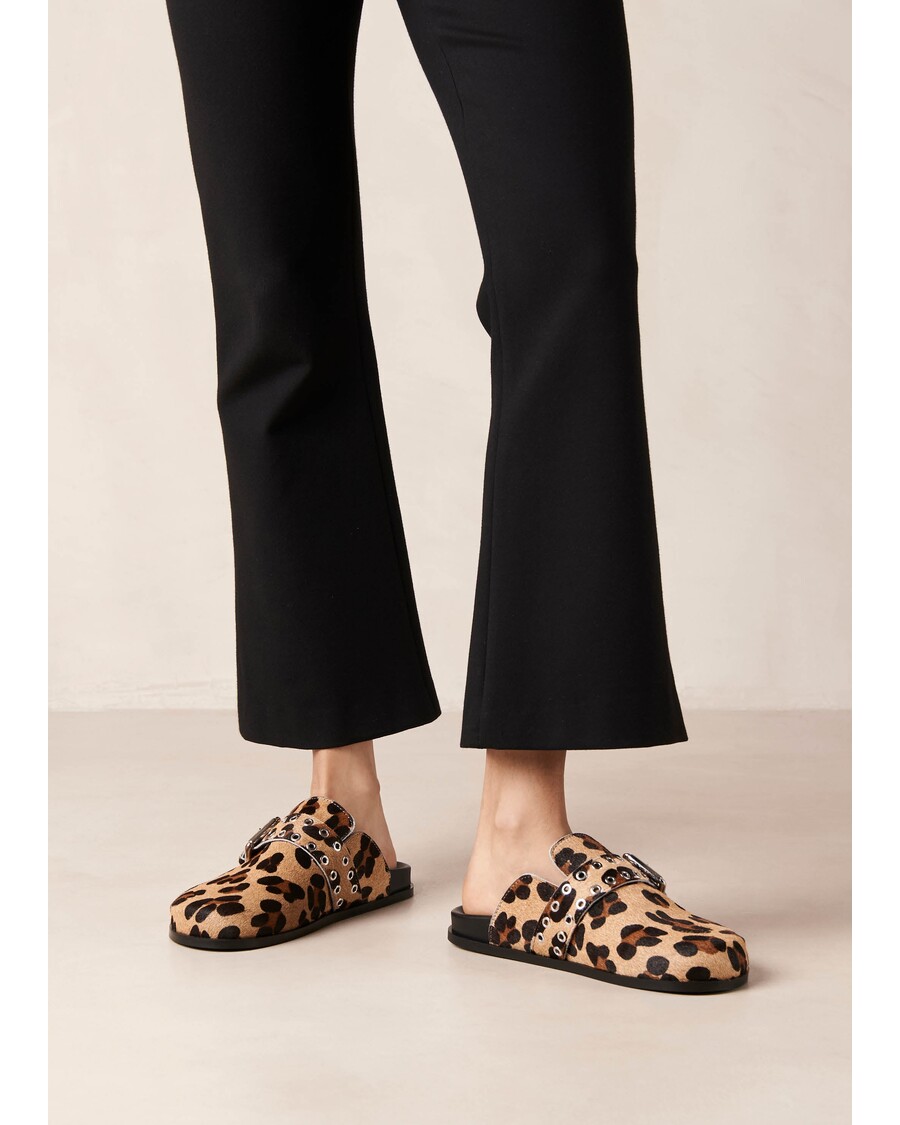 Alohas Halia Soft Beige Leather Mules