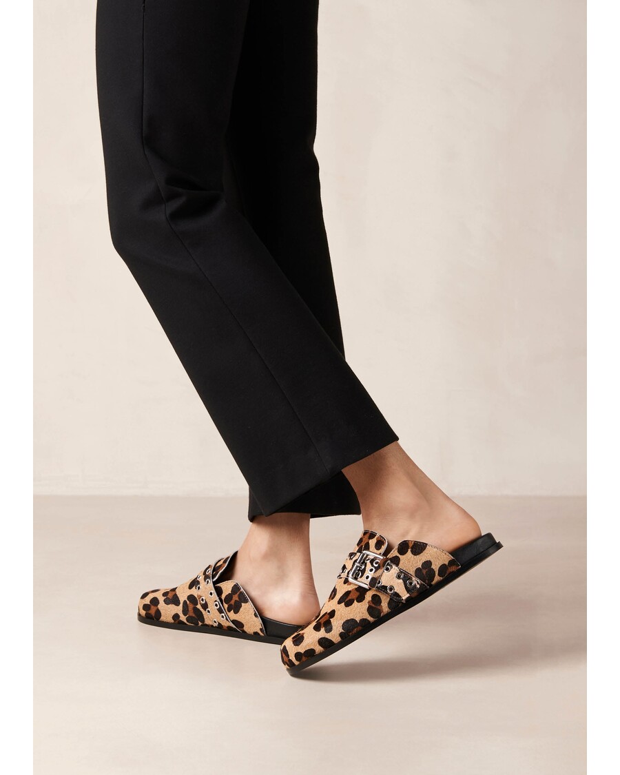 Alohas Halia Soft Beige Leather Mules