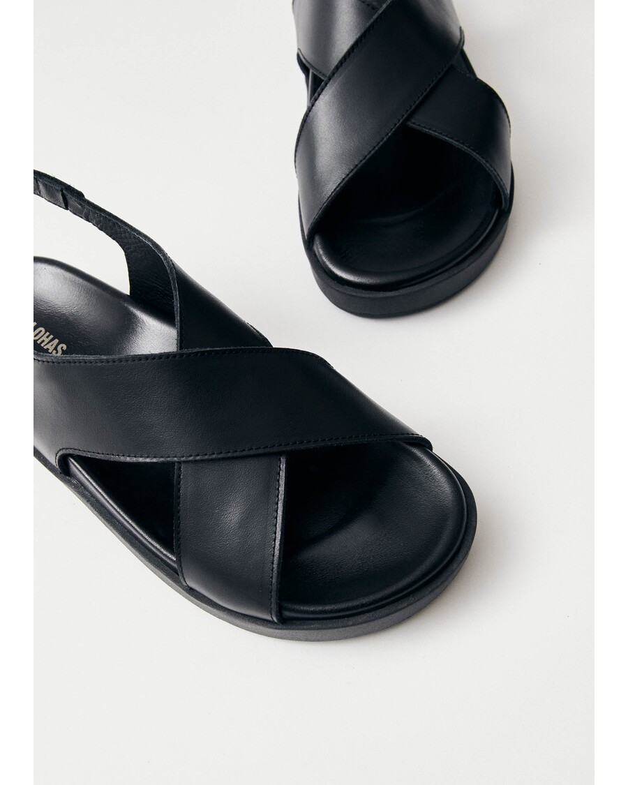 черни кожени сандали Alohas Nico