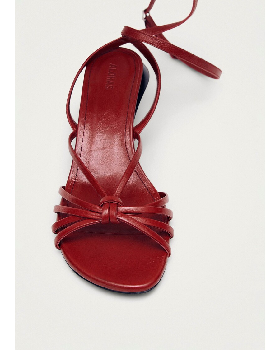 סנדלי עור אדומים של Alohas Soleia