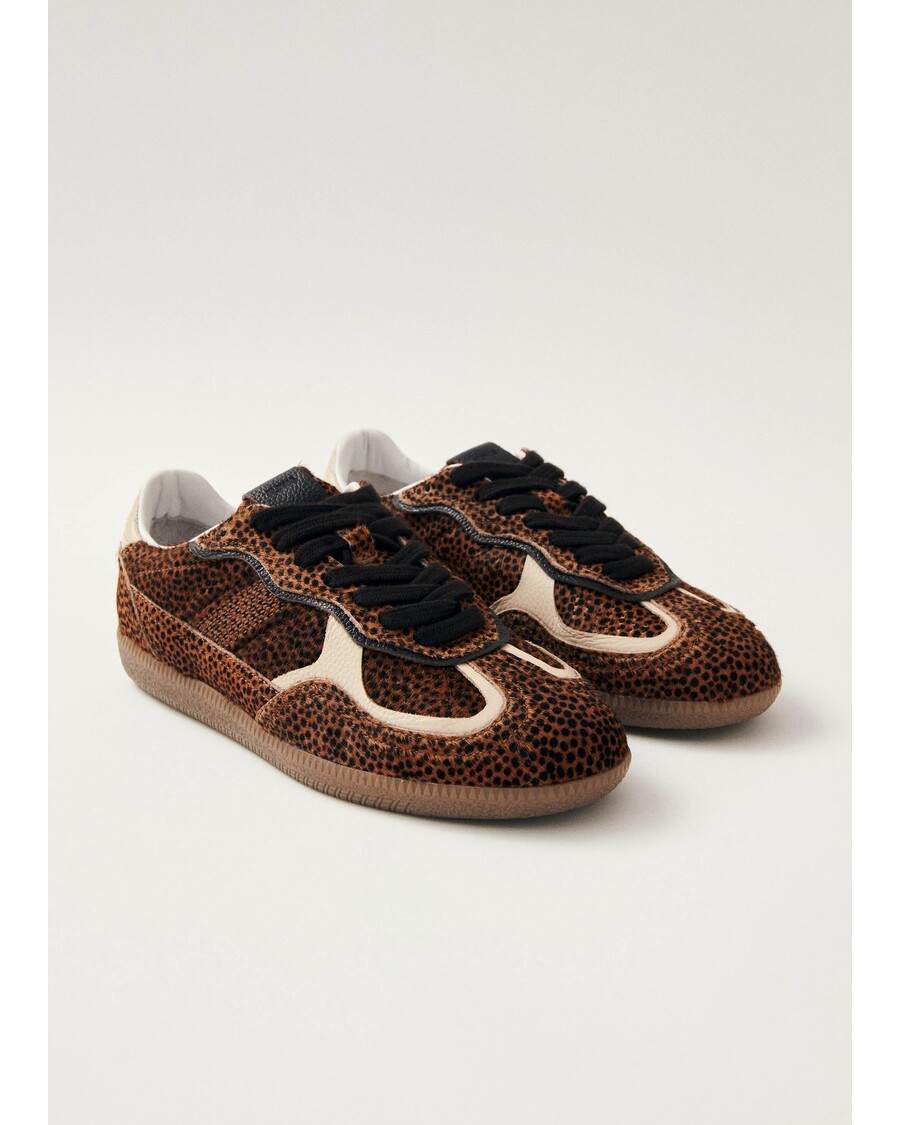 Alohas Tb.490 נעלי ספורט עור שזוף רך