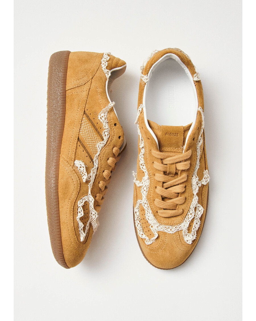 حذاء ألوهاس Tb.490 مصنوع من الجلد والكروشيه